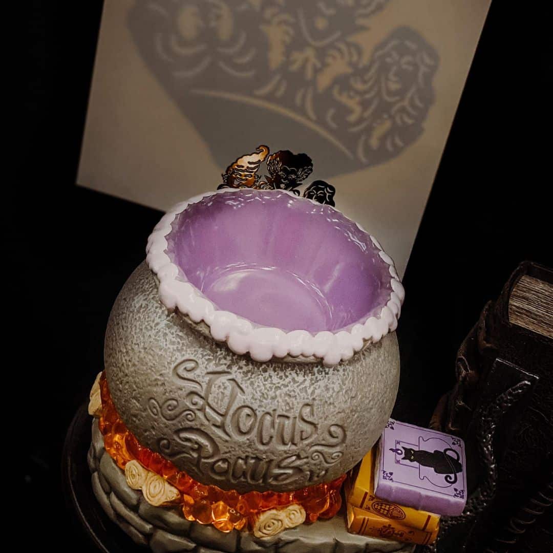 Disney Hocus Pocus Scentsy Collection 2022