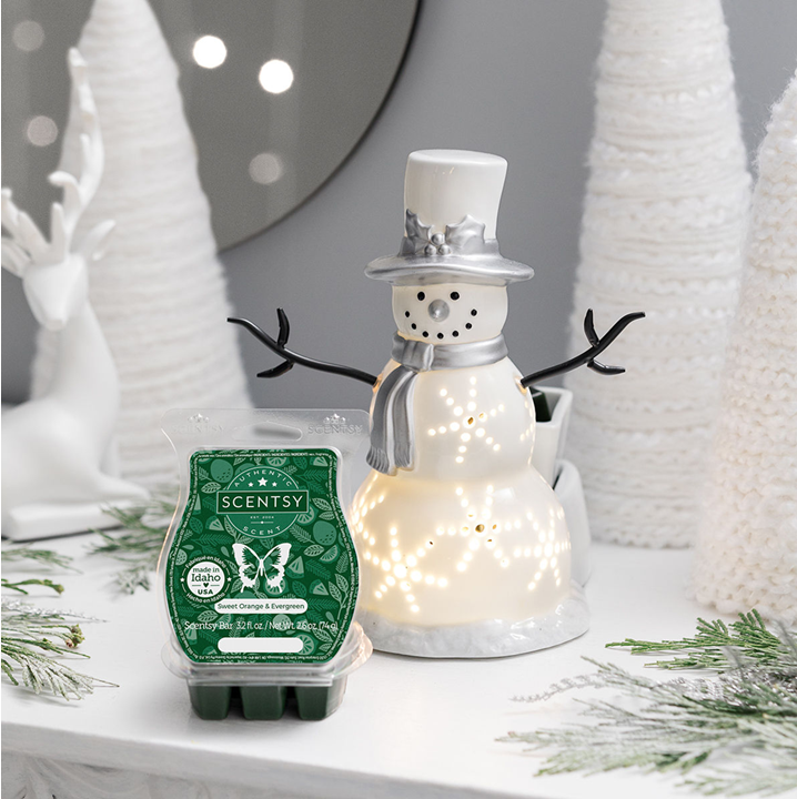 Scentsy Warmer Of The Month Sparkling Snowman Sweet Orange Evergreen Scent for November 2022