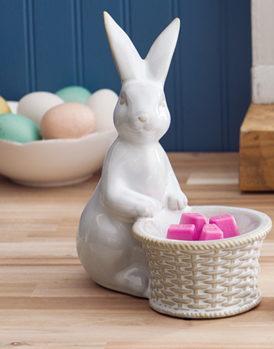 Scentsy Warmer Of The Month Happy Hare & Cotton Candy Trails for March 2024