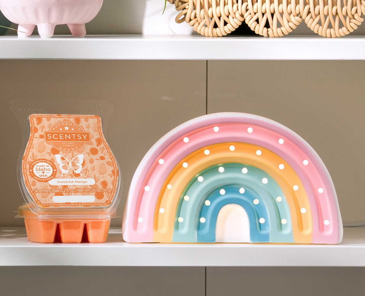 Scentsy Warmer Of The Month Happy Hare & Cotton Candy Trails for March 2024
