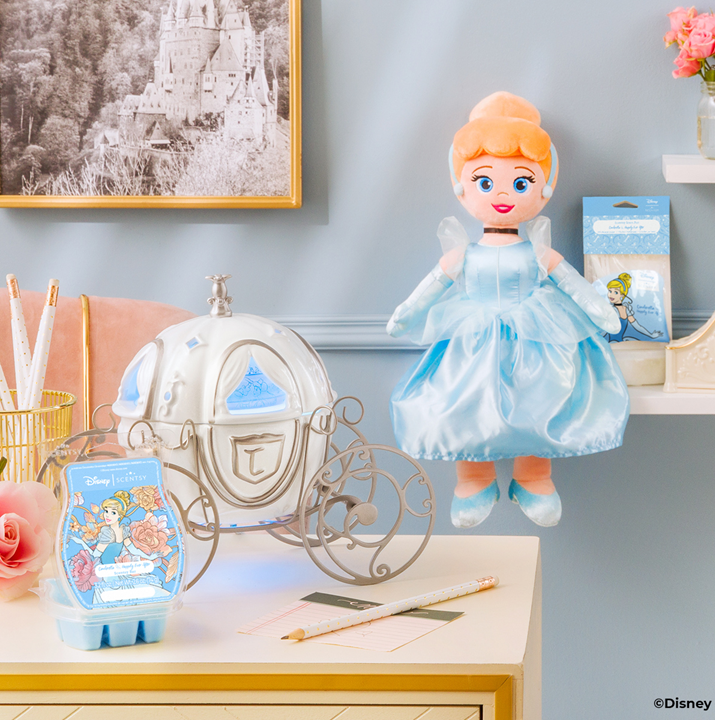 Disney Cinderella Royal Carriage Scentsy Warmer Collection 2025
